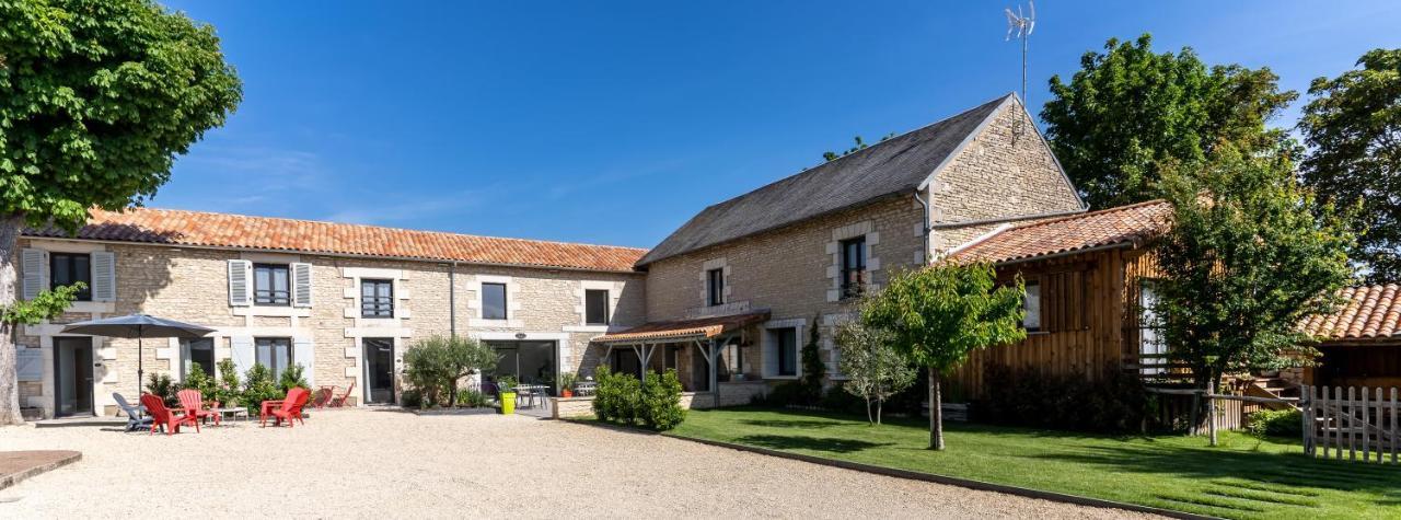 Au Logis De Bellefois - Chambres D'Hotes Neuville-de-Poitou Luaran gambar