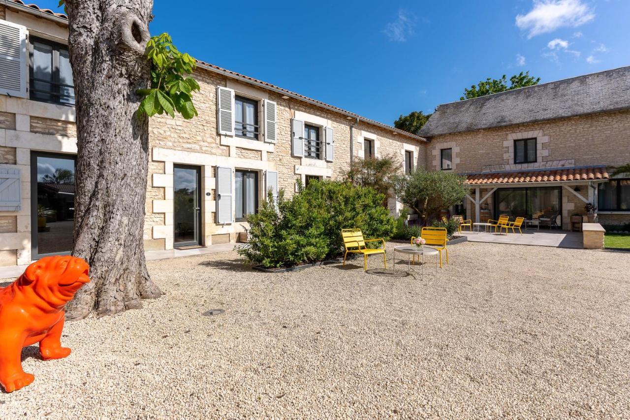 Au Logis De Bellefois - Chambres D'Hotes Neuville-de-Poitou Luaran gambar